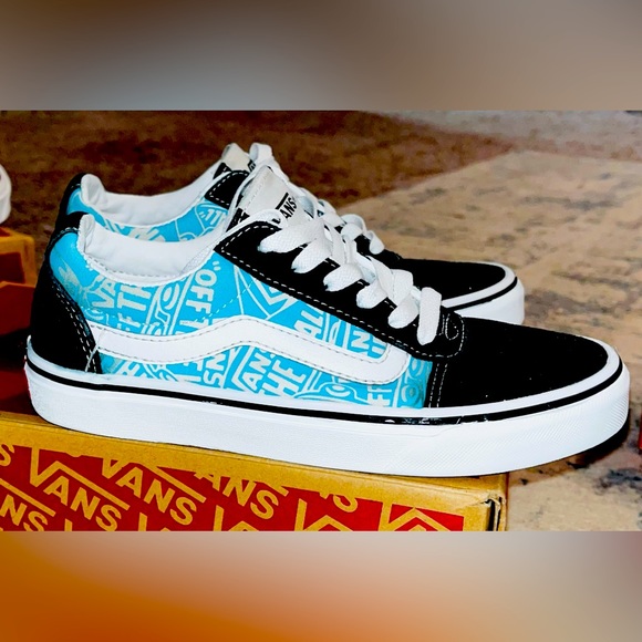 **SOLD** Vans Old Skool (Teal/Black/White), Wmn’s Size 6 / Youth 4.5: $30 - Picture 5 of 10